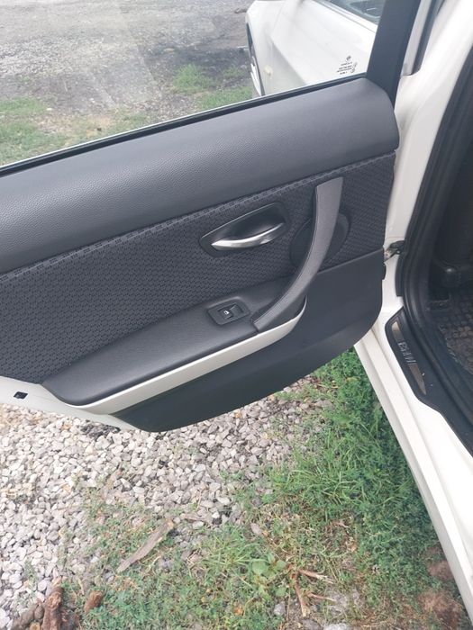 Перфектен Черен ел. кожен салон с мемори  Ляв Волан BMW E91 LCI FACE