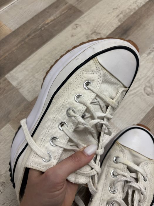 Converse run star hike low