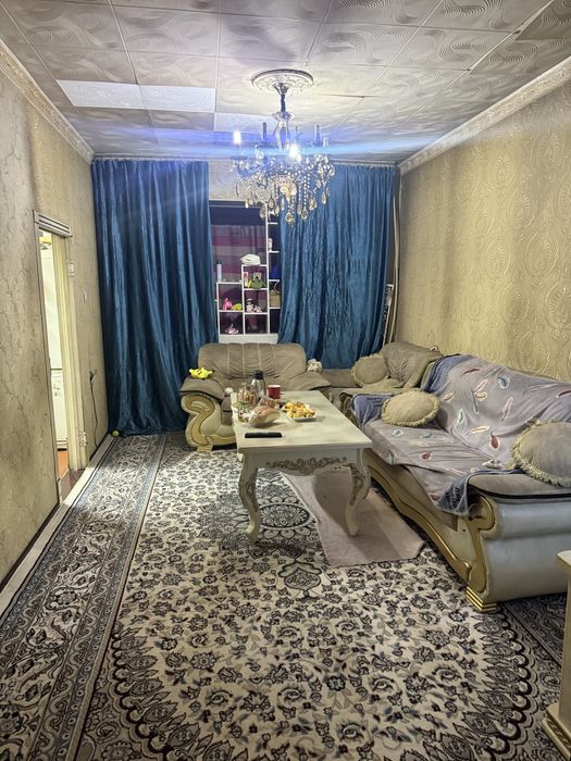 Продаёться! 2х комнатная, 1этаж