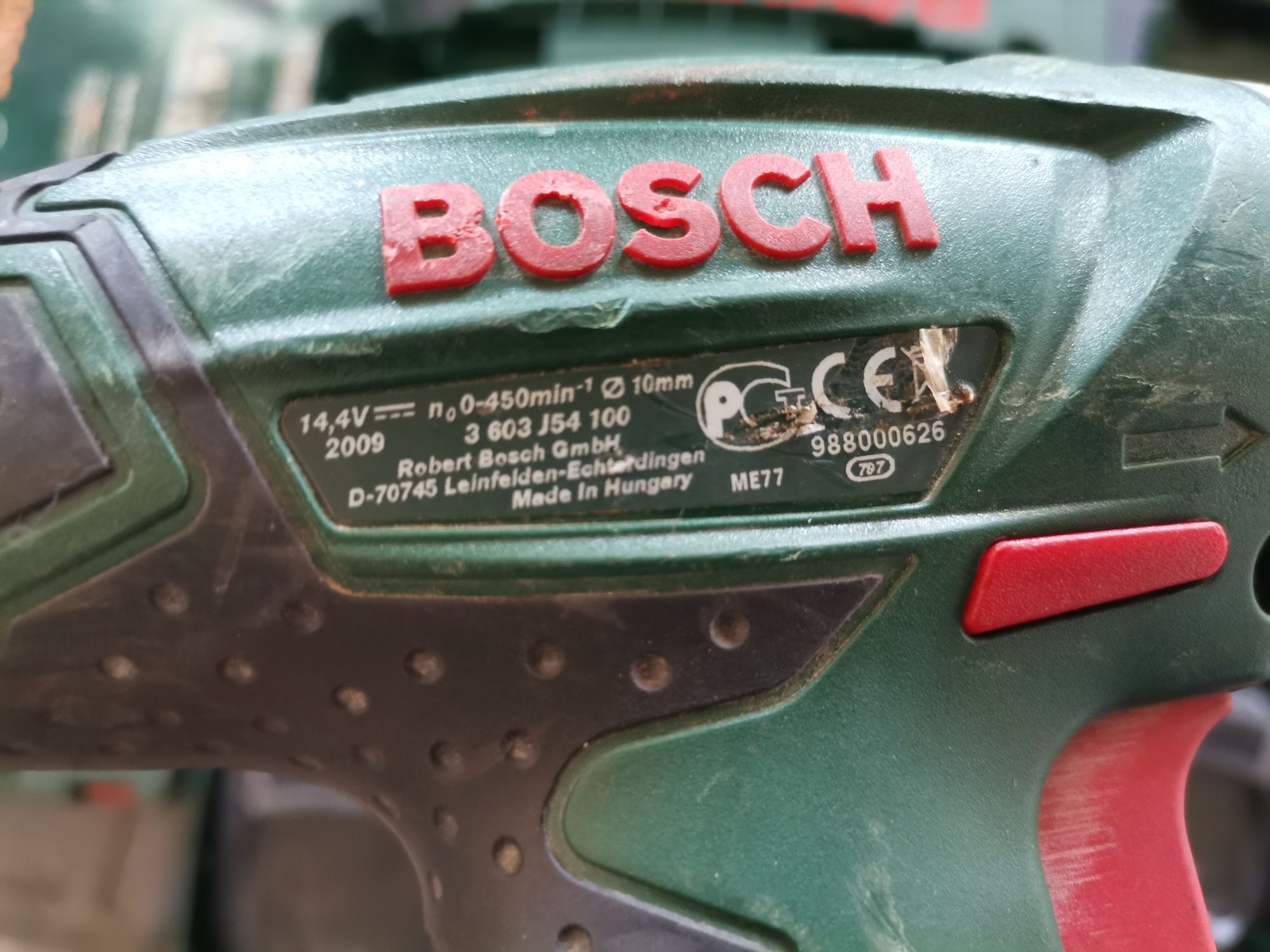 Винтоверт - Bosch 14.4 V - 2