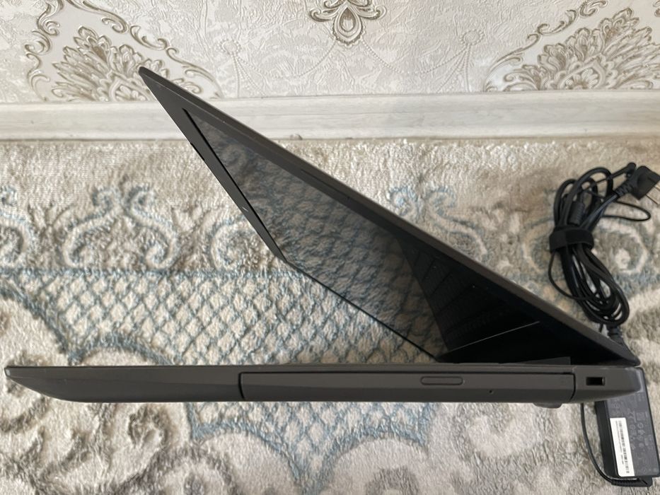 Продам ноутбук Lenovo Ideapad 330-15