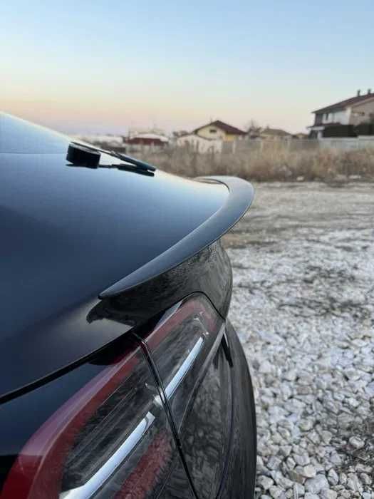 Карбонов Спойлер За Tesla Model 3/ Y/ Highland ИСТИНСКИ КАРБОН