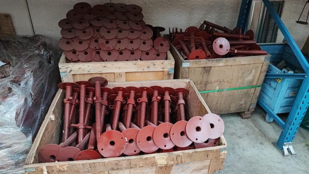 Talpa reglabila schela , picior , accesorii pentru schele metalice