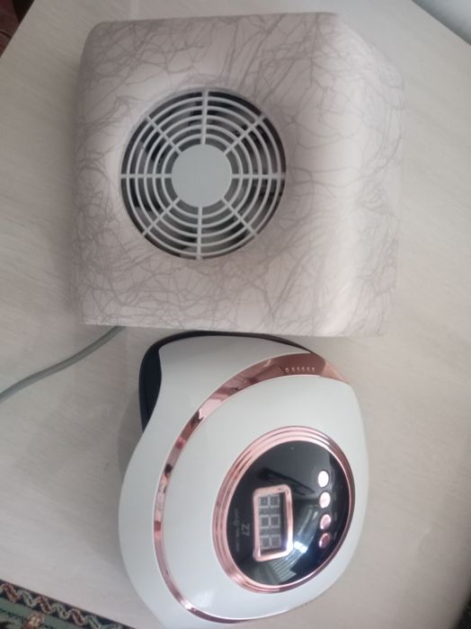 Продам вытяжку и лампу