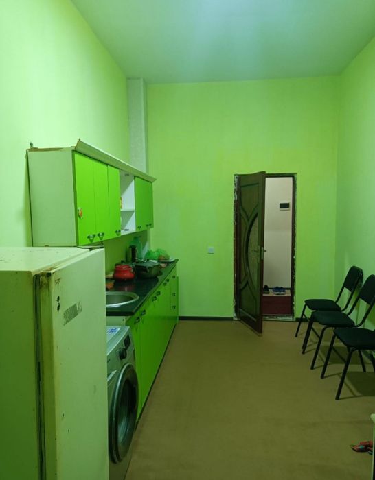 1хона уй 1этаж падвали б.н сотилади