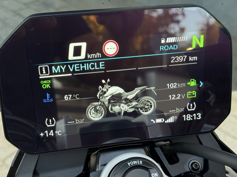 BMW F900R 2025, Triple Black, Garantie 2030