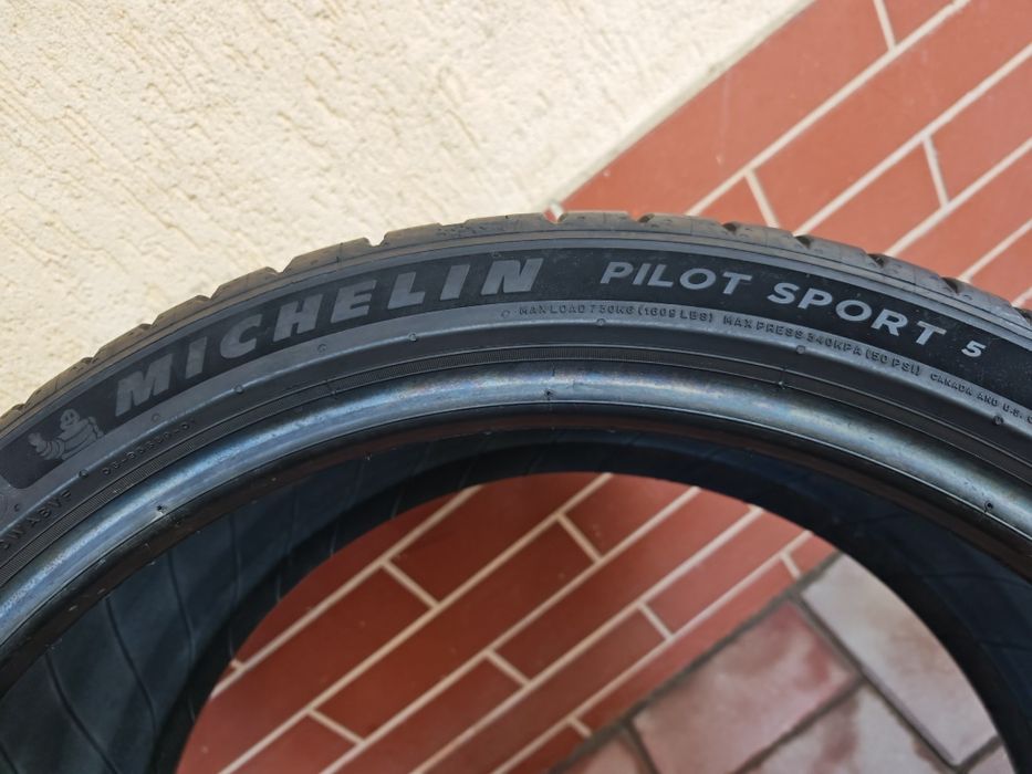 Anvelopa Michelin Pilot Sport 5 NOUA 255 35 R20 6.70mm