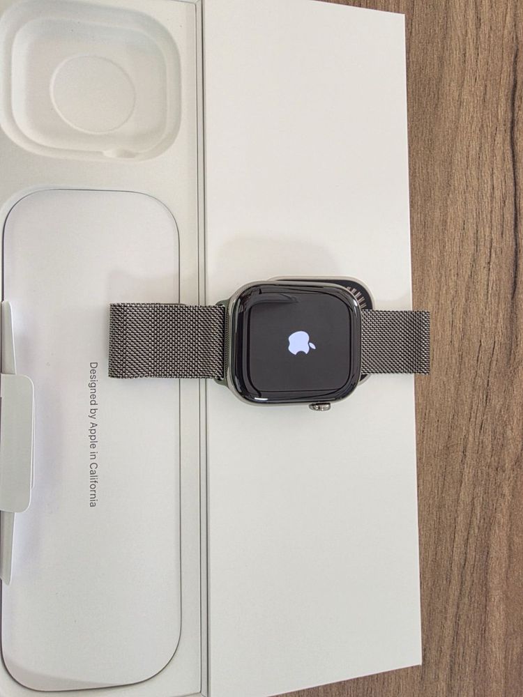 Apple Watch Series 10 46 ммMilanese Loop