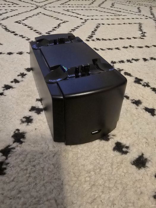 Maneta PlayStation 4 + doc incarcare