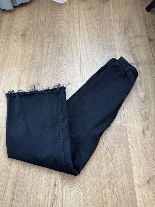 Дънки Зара разкроени