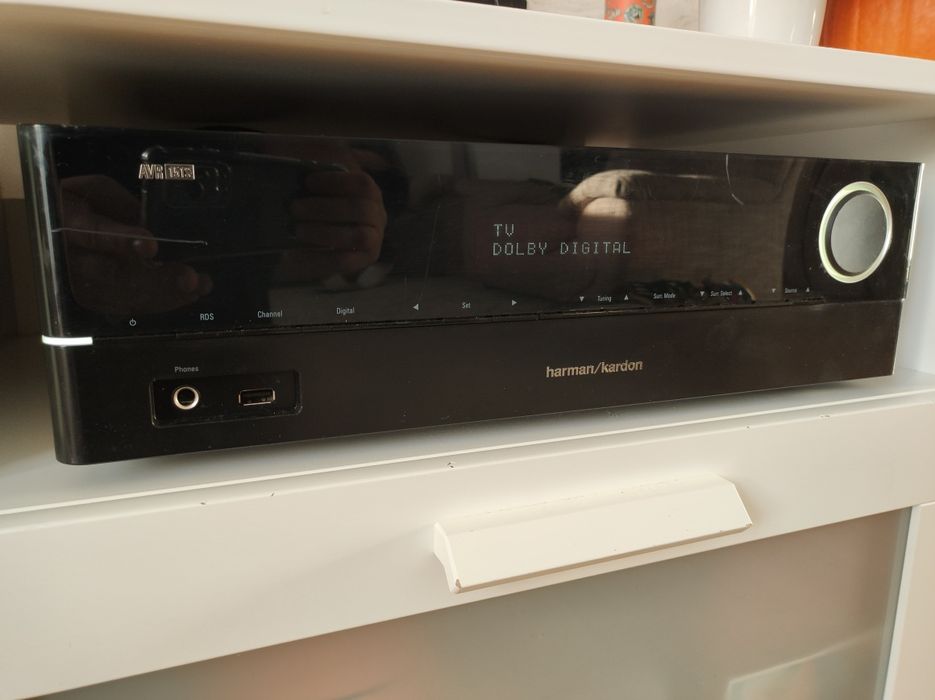 Sistem 5.1 Harman Kardon HKTS 16 cu amplificator AVR 151S cu HDMI ARC.