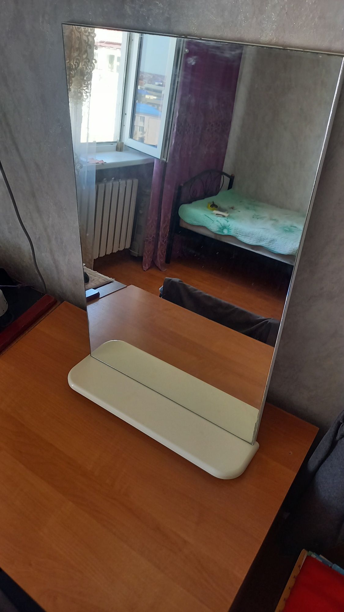 Зеркала разные 1штук