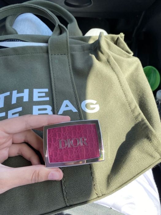 Оригинальные румяна от Dior