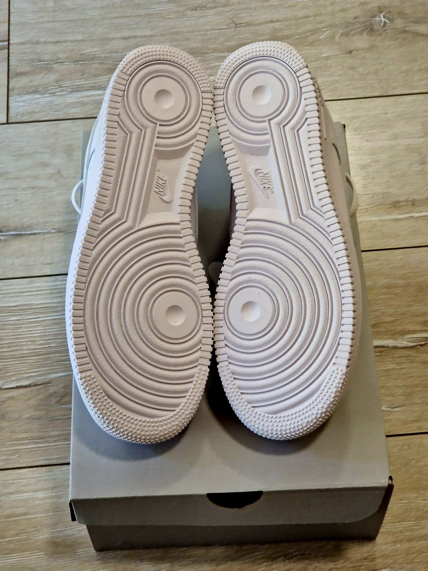 ЧИСТО НОВИ Air Force 1 - 43