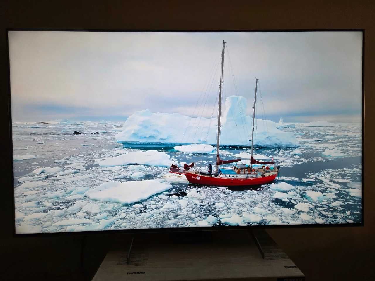 Перфектен Full Array LED 4K Android телевизор Sony KD-85XH9096,85 инча