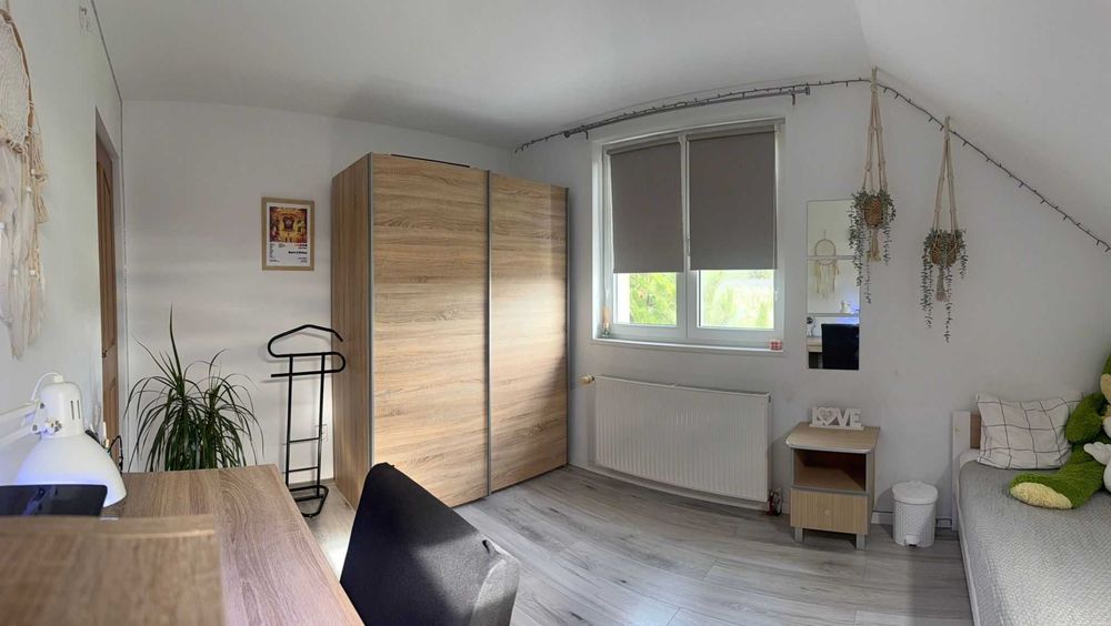 Casa 4 camere + teren 970 Mp