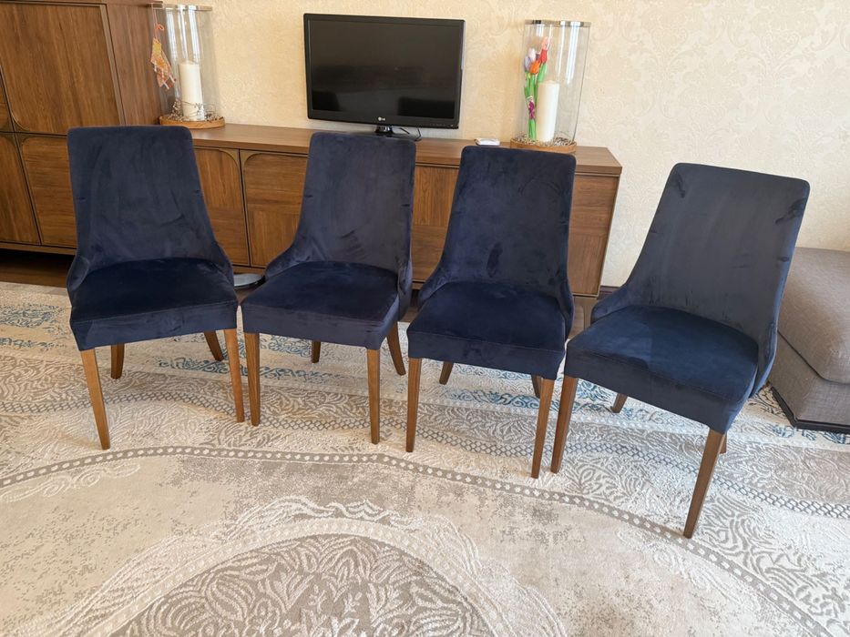 Стулья для гостиной