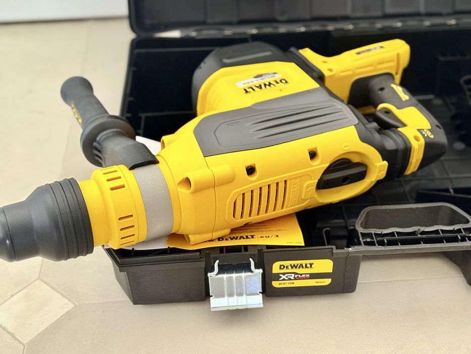 DeWalt DCH735 ciocan rotopercutor si demolator cu acumulator 54V - NOU
