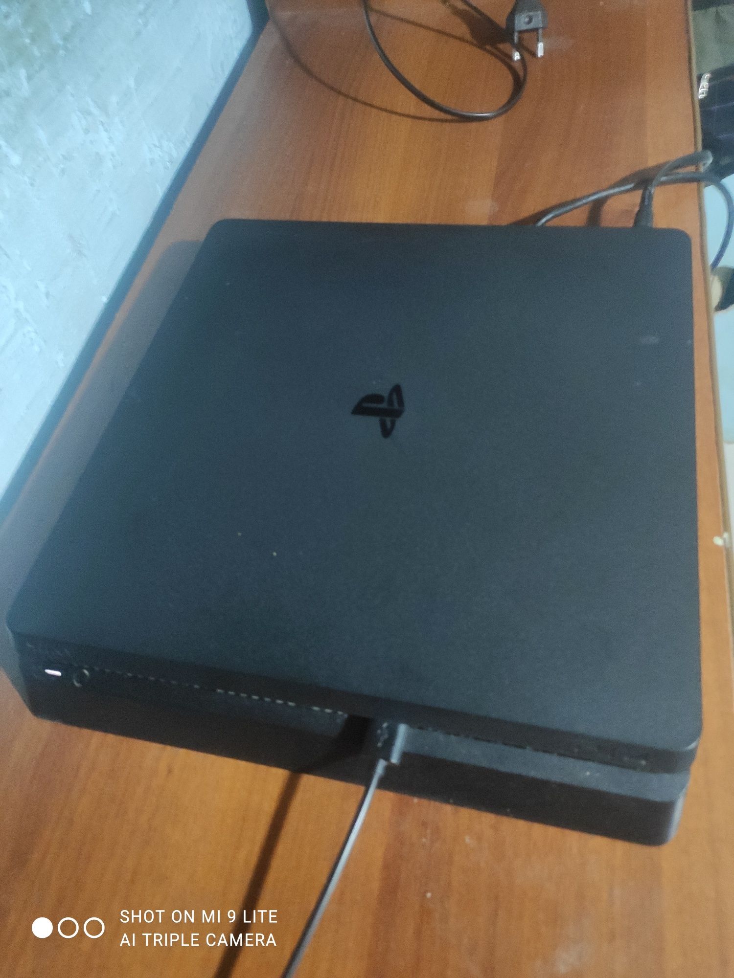 Play station 4 slim 500gb