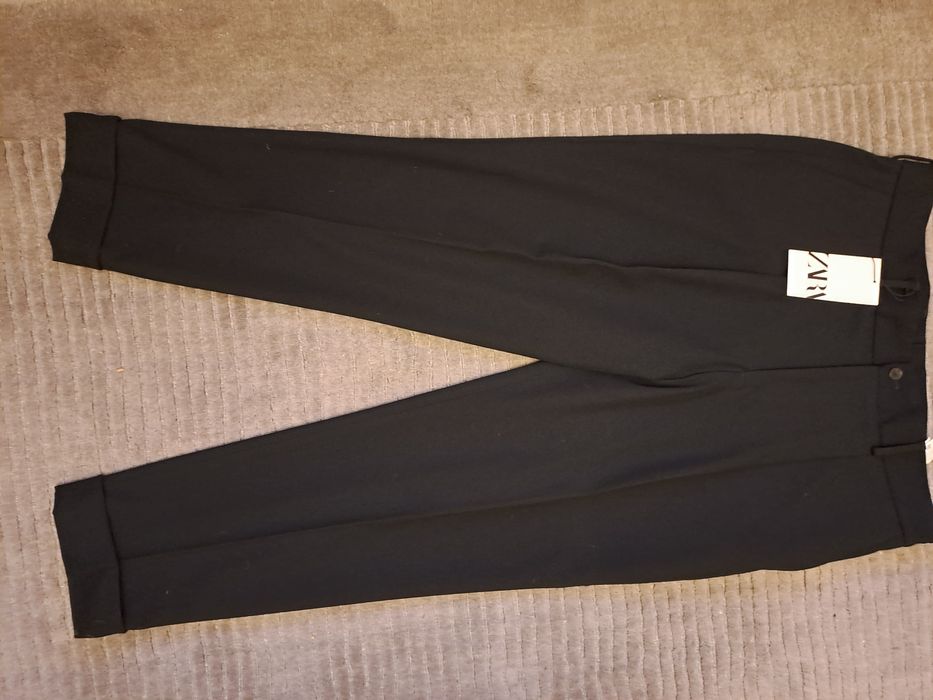 Pantaloni Zara premium cu pense,44,model Dsquared