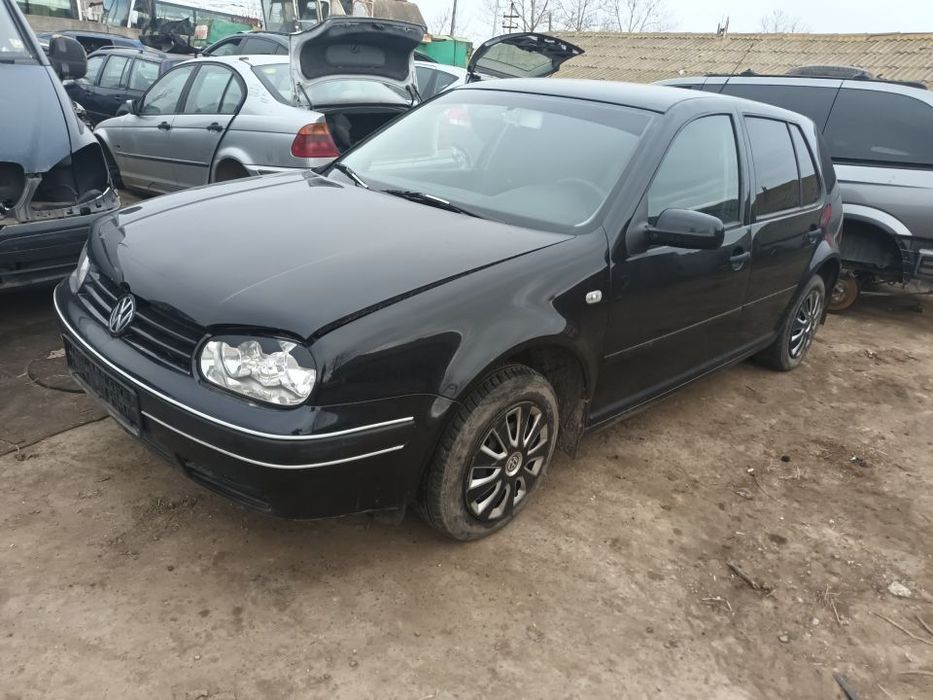 Dezmembrari  VW GOLF 4  1997  > 2006 1.4 16V Benzina