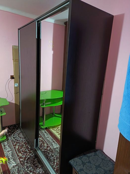 2 канотли шкаф сотилади