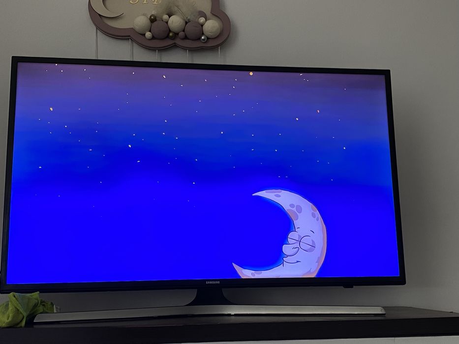 TSamsung 42инч. Само лично предаване
