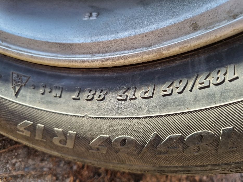 Set jante+cauciucuri Dacia R15