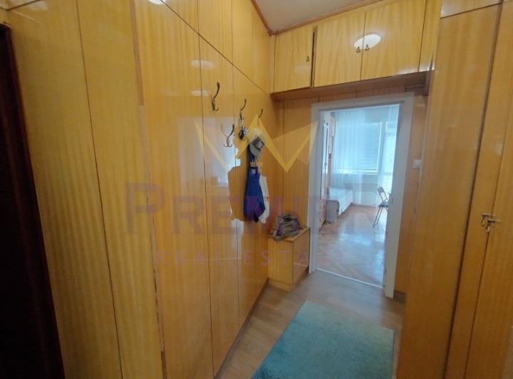 3-стаен в Варна-Гръцка махала площ 65 цена 716