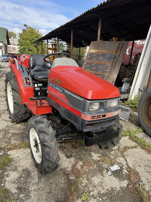 Tractor Mitsubishi MT23