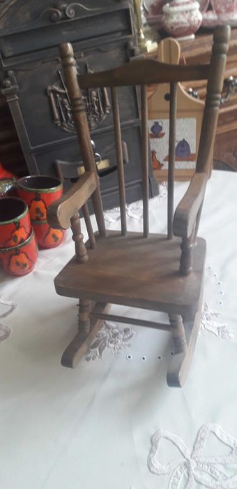 Balasoar din lemn pt papusi