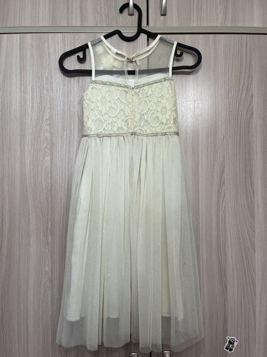 Платье для девочки (6-9лет)