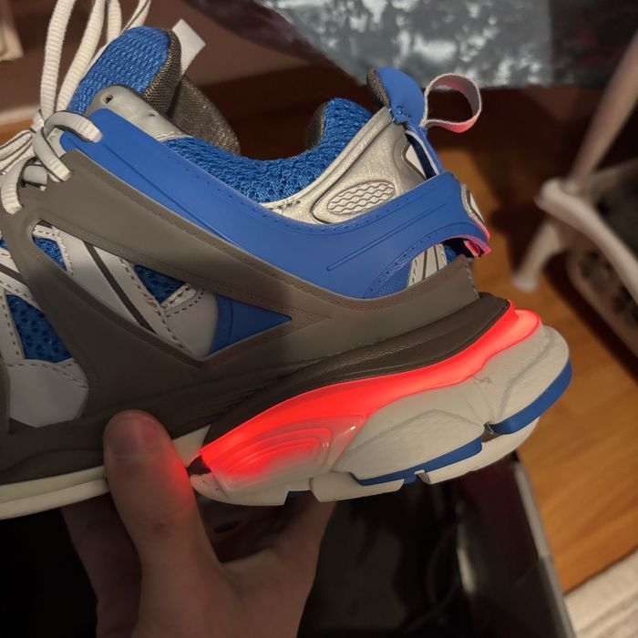 Balenciaga Track Led Blue&Grey Marimea 40 Noi cu Cutie