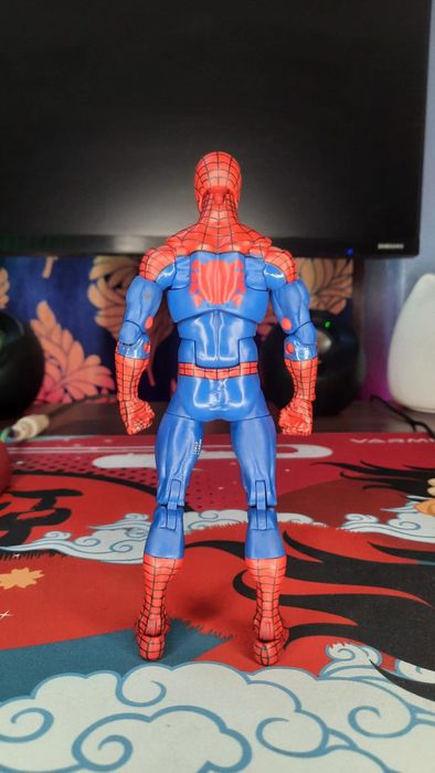 Figurina Marvel Legends Spiderman Retro