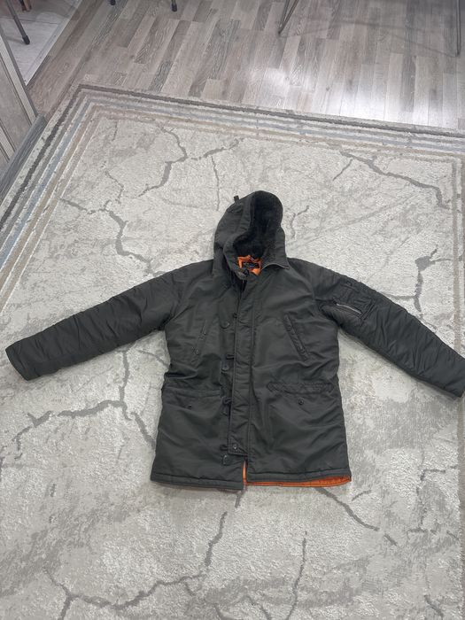 Продам куртку Аляска