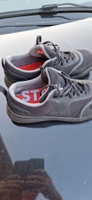 Adidasi lucru staurus engelbert