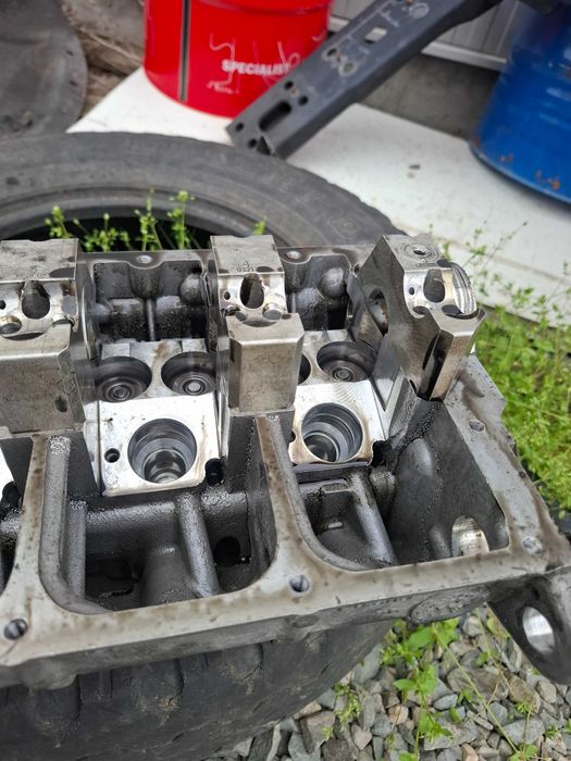 Глава за 1.9 TDI помпа дюза 131 ,116 ,105 101 коня ,и 2.0 осем клапана