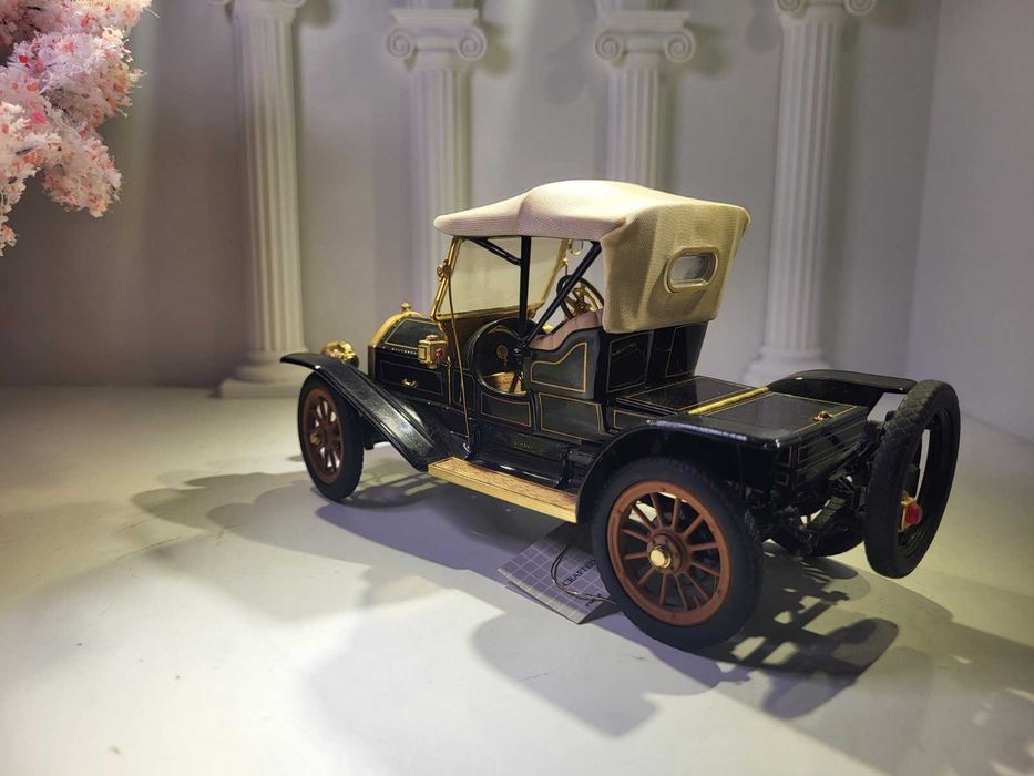 Модели на метални колички мащаб 1/24 лимитирани колекционерски.