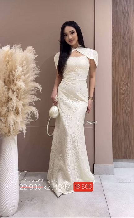 Продаю платье Размер М