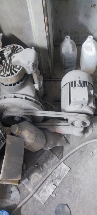 Продам компрессор мощный  с ресирвером