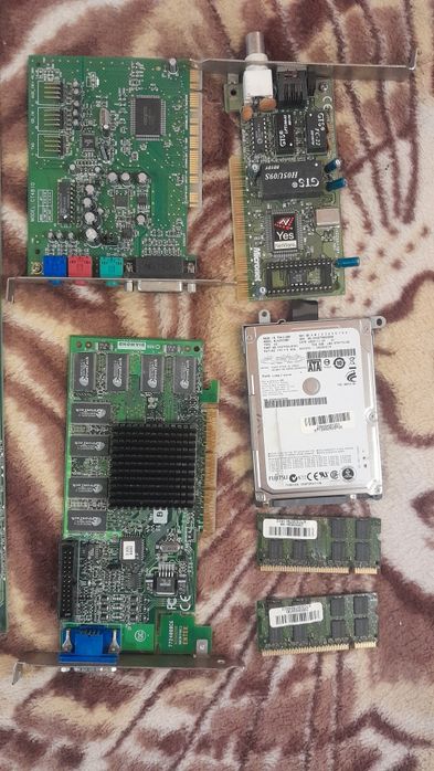 Платки от компютър