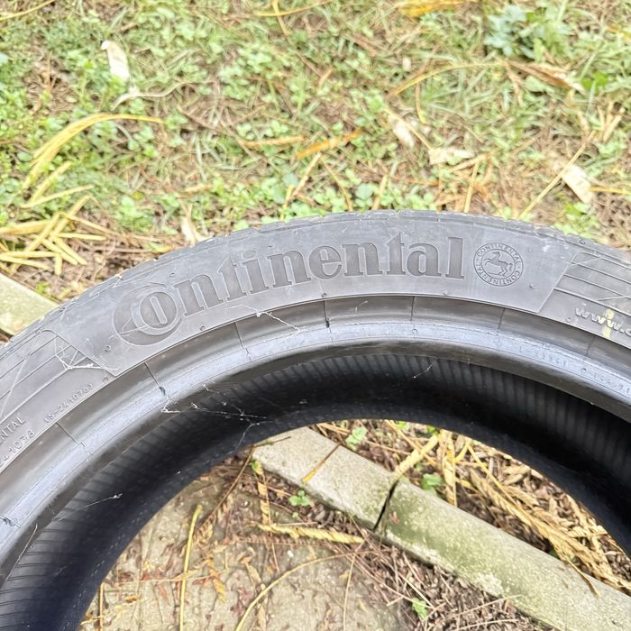 Anvelope vara Continental 235/45R19 XL