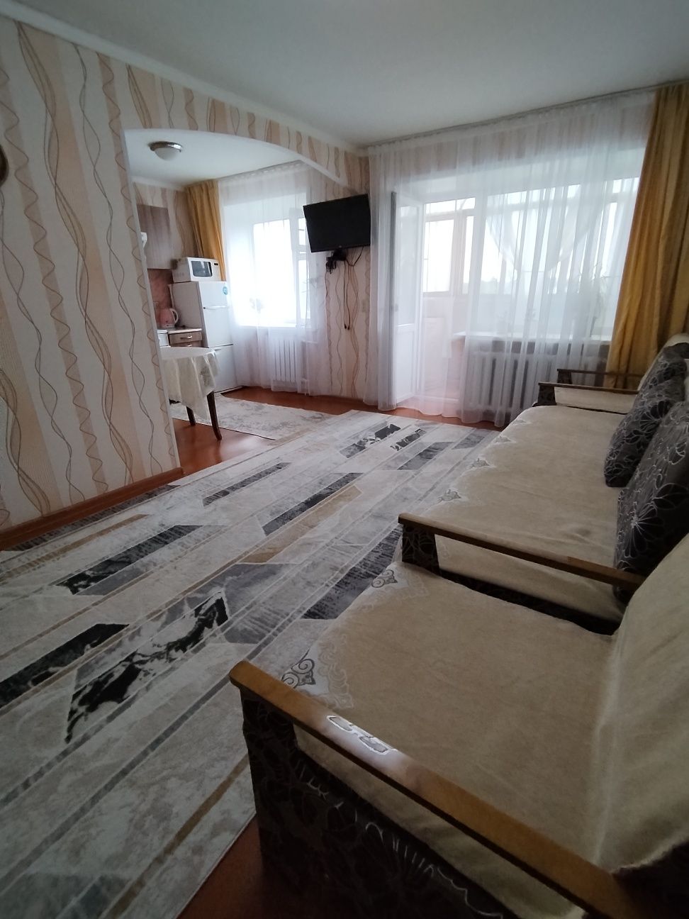 Посуточно центр  1 комн кв Курорт Боровое