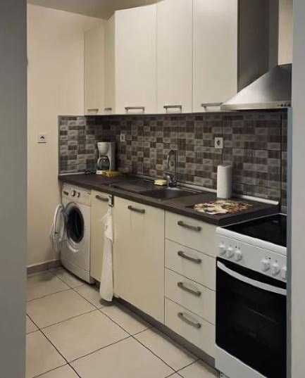 Дава се под наем Двустаен апартамент в София, Сухата река - 45 кв.м за 350 € - Снимка #2