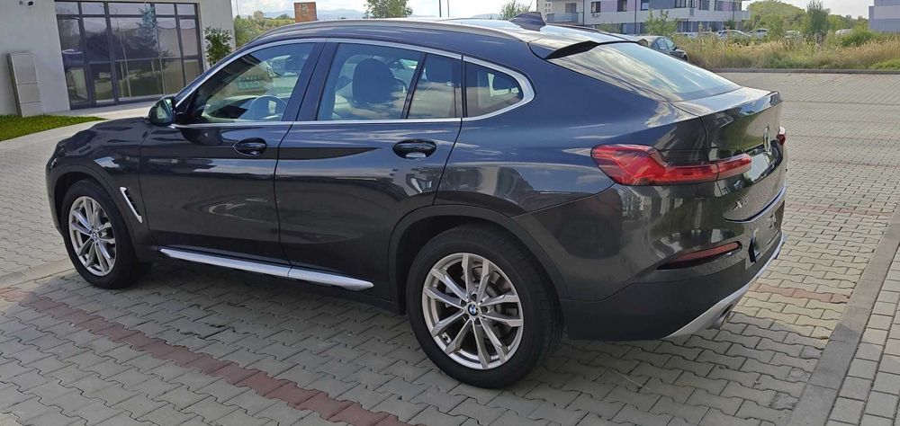 BMW X4 xDRIVE 2.0 i