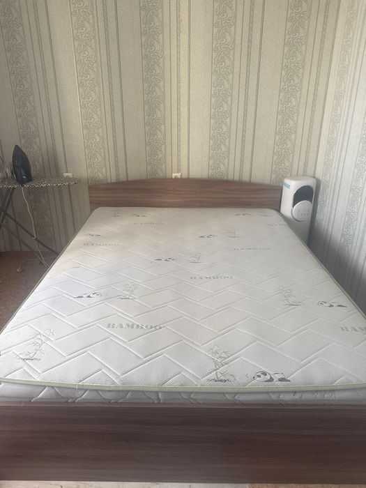 Продам 2-х спальную кровать