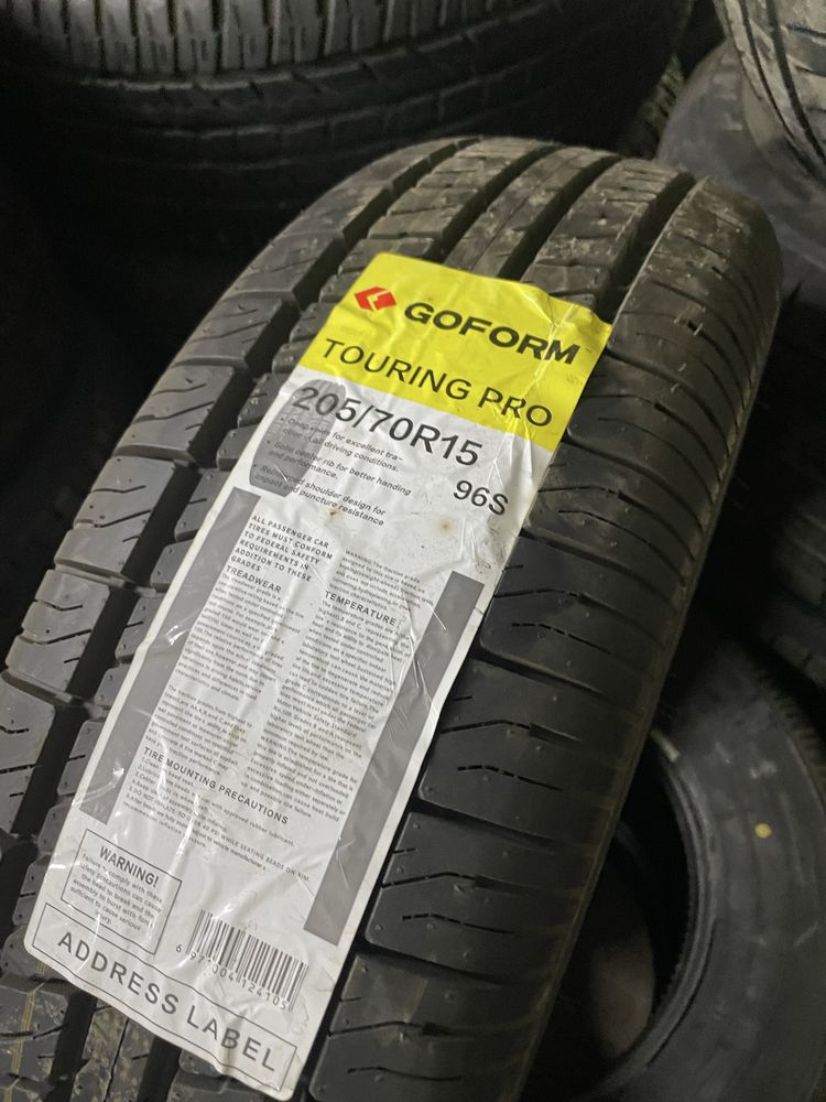 Продам новые шины 205/70 R15