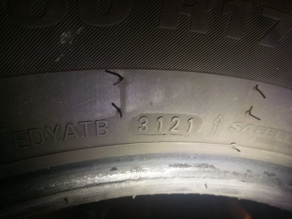 4 зимни гуми Kumho 215/60 R17 3121