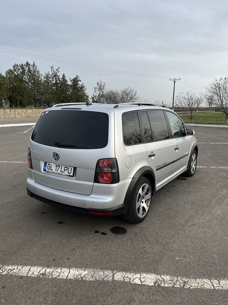 Volkswagen Cross Touran 2.0 Tdi, 170cp, 7locuri, euro 4