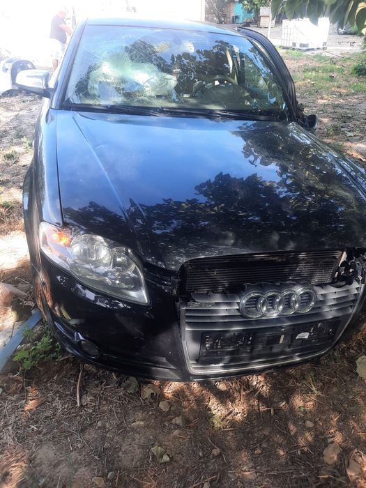 Logan autoutilitara si audi a 4 2.0
